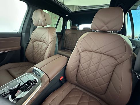 New 2026 BMW X5 sDrive40i image 21
