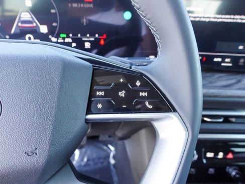 New 2025 Audi Q5 Premium image 16