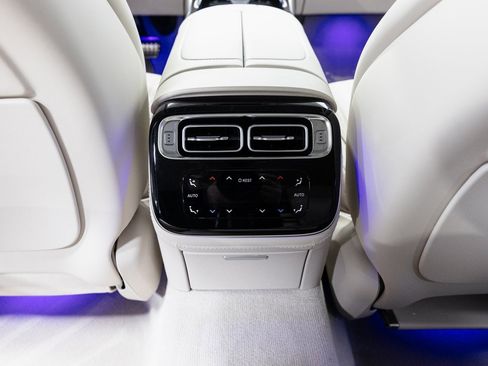 Used 2025 Mercedes-Benz S 63 AMG S image 29