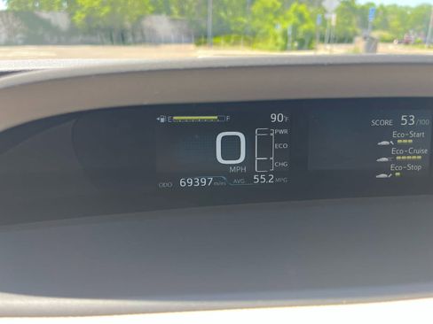 Used 2016 Toyota Prius Three FWD image 11
