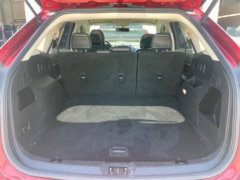 Used 2017 Ford Edge SEL w/ Equipment Group 201A AWD/4WD image 32