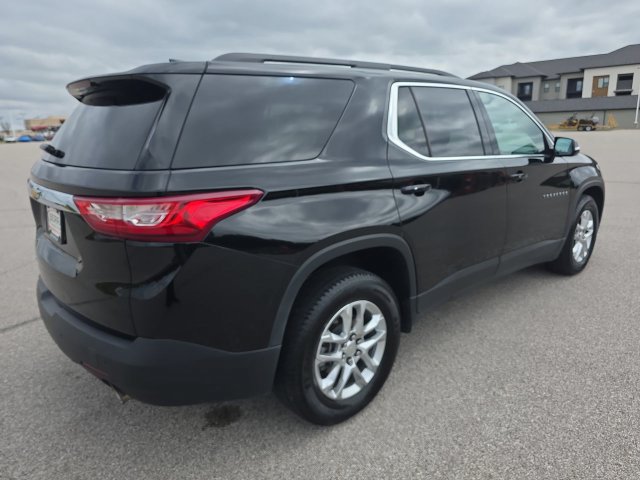 Used 2019 Chevrolet Traverse LT w/ LPO, Floor Liner Package AWD/4WD image 13