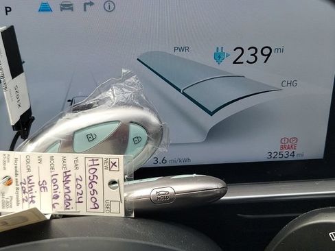 Certified 2024 Hyundai Ioniq 6 SE RWD image 6