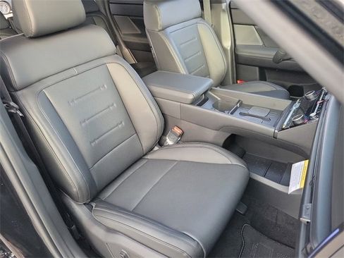 New 2025 Hyundai Santa Fe Calligraphy image 15