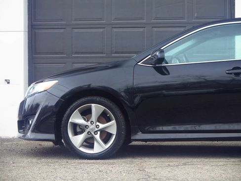 Used 2012 Toyota Camry SE image 23