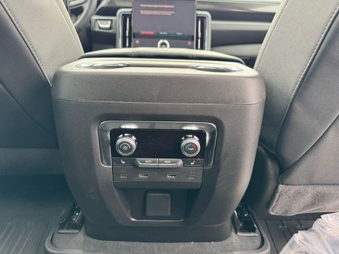 New 2026 GMC Yukon AT4 w/ AT4 Premium Plus Package image 29