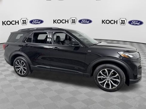 New 2026 Ford Explorer ST-Line image 9
