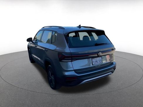 Used 2026 Volkswagen Taos S FWD image 10