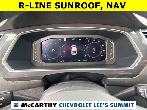 Used 2024 Volkswagen Tiguan SEL R-Line image 24