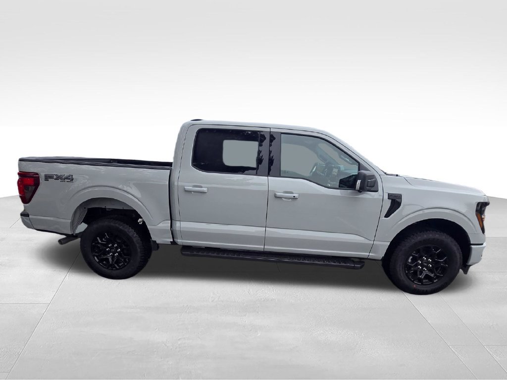Used 2026 Ford F150 XLT w/ Equipment Group 302A MID AWD/4WD image 4