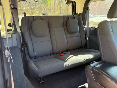 Used 2020 Jeep Wrangler Sport image 16