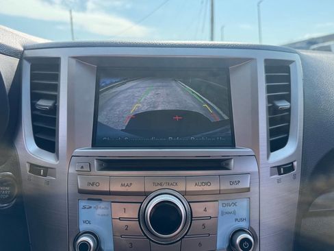 Used 2014 Subaru Outback 3.6R Limited image 22