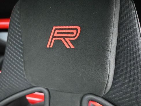 Used 2017 Ford Mustang Shelby GT350R w/ GT350R Equipment Group 920A image 10