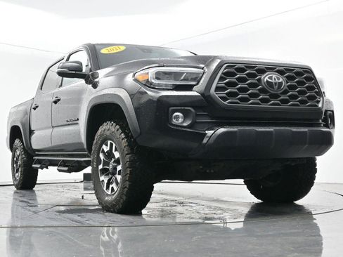 Used 2021 Toyota Tacoma TRD Off-Road image 48