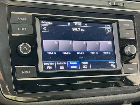 Used 2021 Volkswagen Tiguan S AWD/4WD image 14