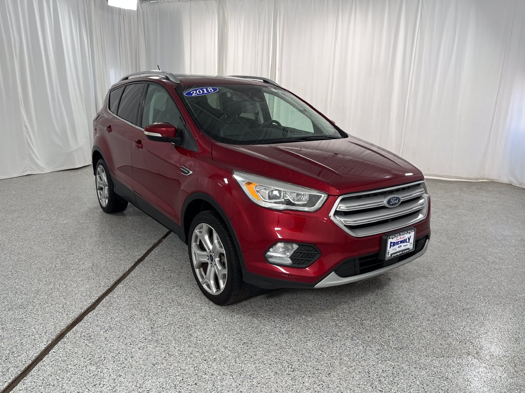 Used 2018 Ford Escape Titanium w/ Ford Safe & Smart Package AWD/4WD image 15