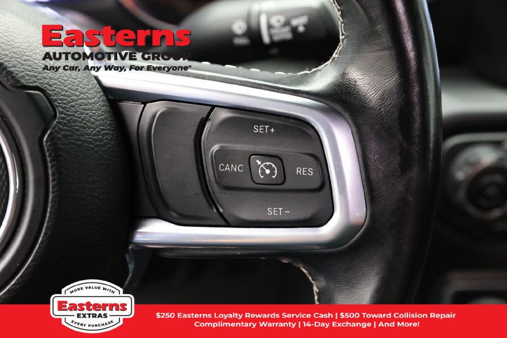 Used 2021 Jeep Gladiator Overland AWD/4WD image 15