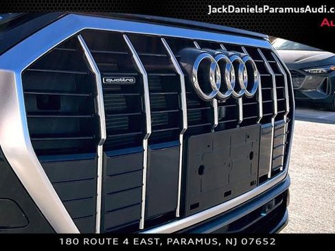 Used 2025 Audi Q3 2.0T Premium w/ Convenience Package image 20