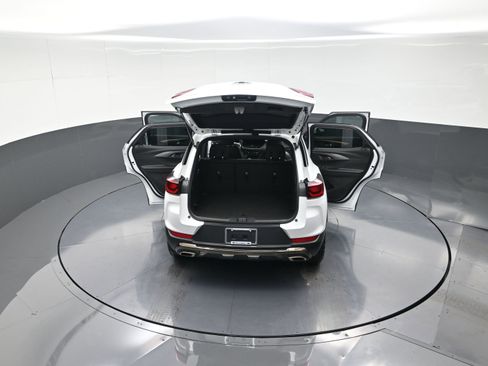 Used 2024 Chevrolet TrailBlazer ACTIV image 13