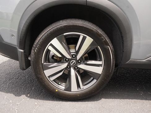 Used 2022 Nissan Rogue Platinum w/ Head-Up Display Package FWD image 37