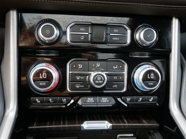 Used 2021 GMC Yukon Denali AWD/4WD image 17