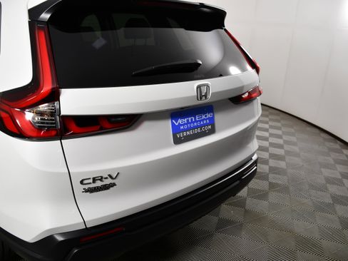 Used 2024 Honda CR-V EX image 15