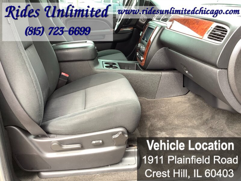 Used 2013 Chevrolet Avalanche LS RWD image 36