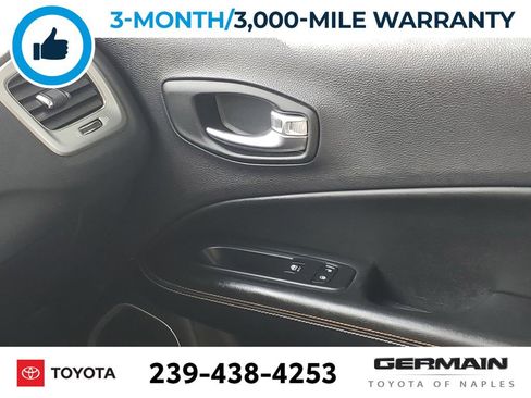 Used 2018 Jeep Compass Sport image 28