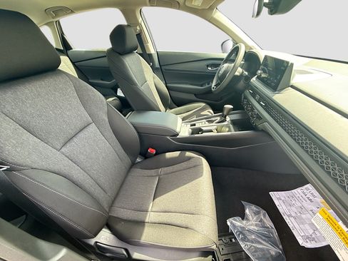 New 2026 Honda Accord SE image 23