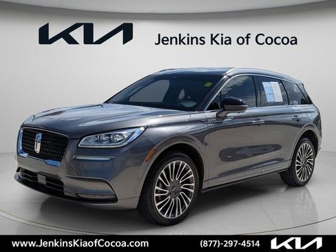 Used 2021 Lincoln Corsair Reserve w/ Equipment Group 201A AWD/4WD image 6