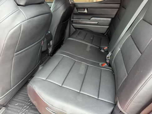 Used 2024 Toyota Tacoma TRD Sport image 13