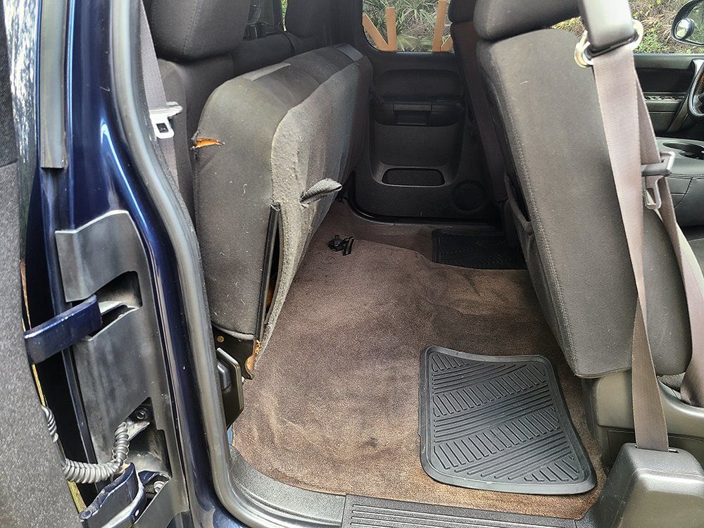 Used 2011 Chevrolet Silverado 1500 LS AWD/4WD image 15