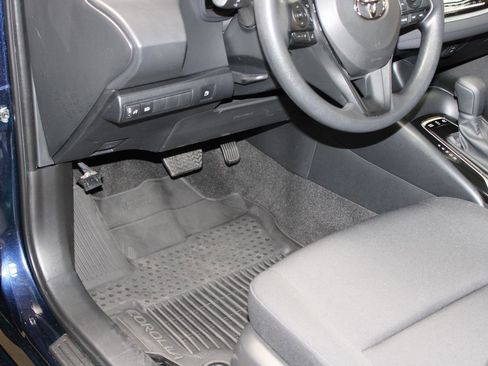 Used 2026 Toyota Corolla LE FWD image 44