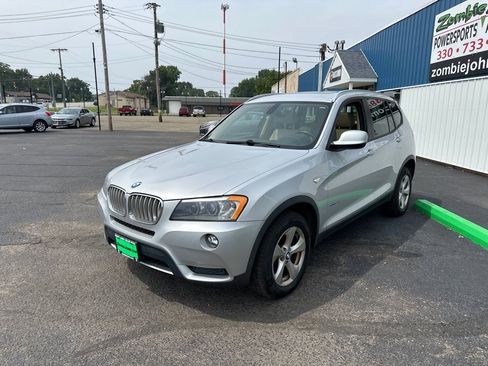 Used 2012 BMW X3 xDrive28i AWD/4WD image 3