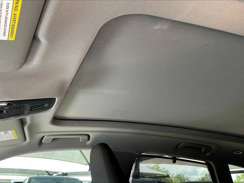 New 2025 Audi Q5 Prestige image 16