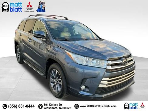 Used 2019 Toyota Highlander XLE image 36