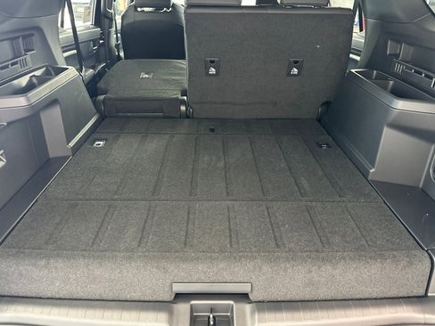 New 2025 Toyota 4Runner TRD Off-Road Premium image 17