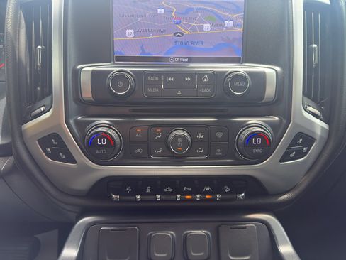 Used 2018 GMC Sierra 1500 SLT AWD/4WD image 24