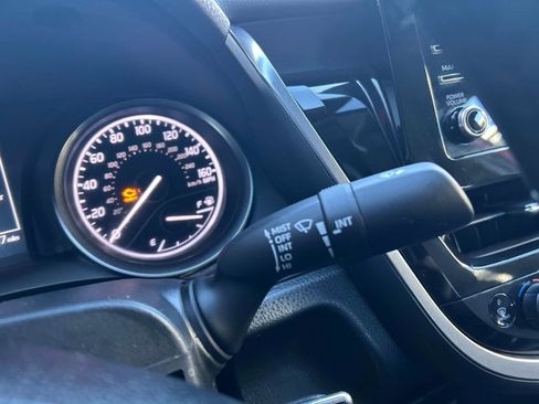 Used 2024 Toyota Camry SE image 24