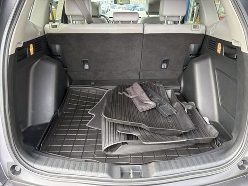 Used 2017 Honda CR-V Touring image 39