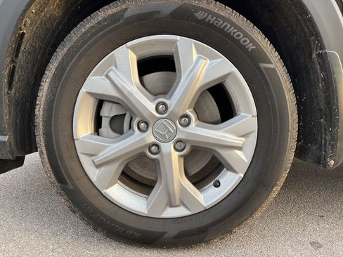 Certified 2025 Honda HR-V LX image 11