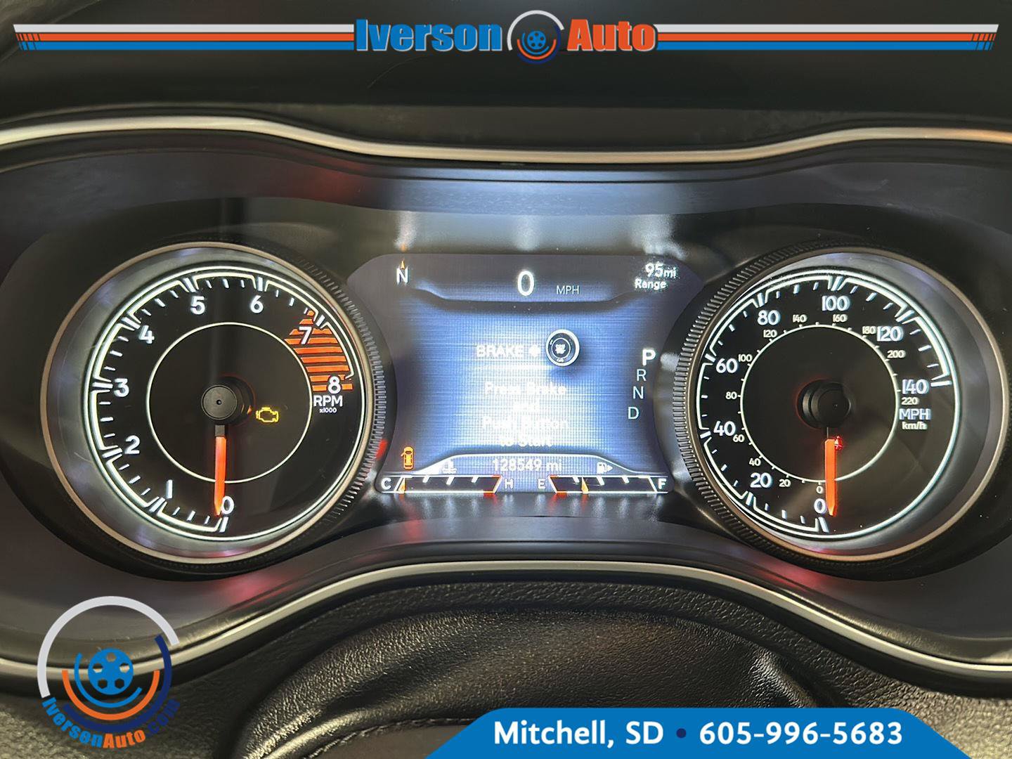 Used 2019 Jeep Cherokee Limited AWD/4WD image 17
