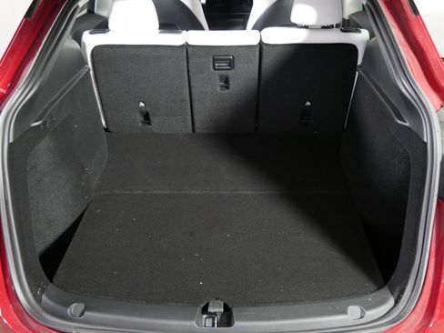 Used 2023 Tesla Model Y Long Range image 18