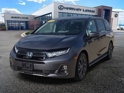 Used 2025 Honda Odyssey Touring