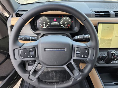 Used 2026 Land Rover Defender 110 S AWD/4WD image 16