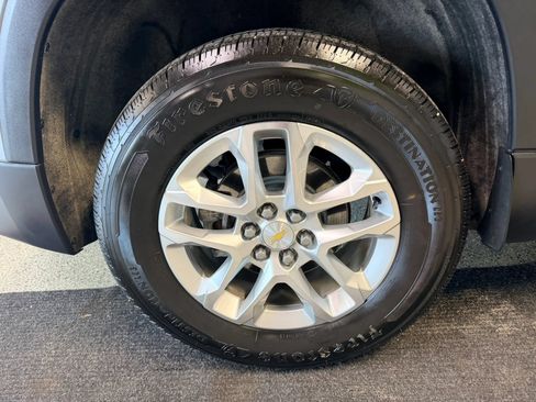 Used 2018 Chevrolet Traverse LT AWD/4WD image 17