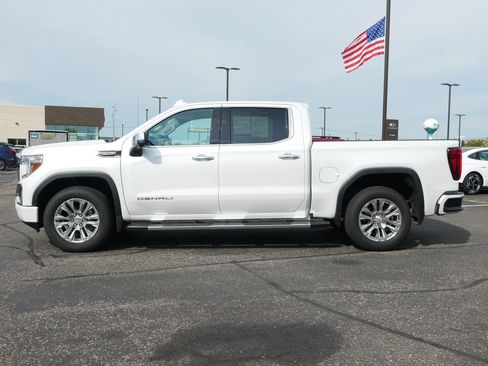 Used 2021 GMC Sierra 1500 Denali w/ Driver Alert Package II image 2