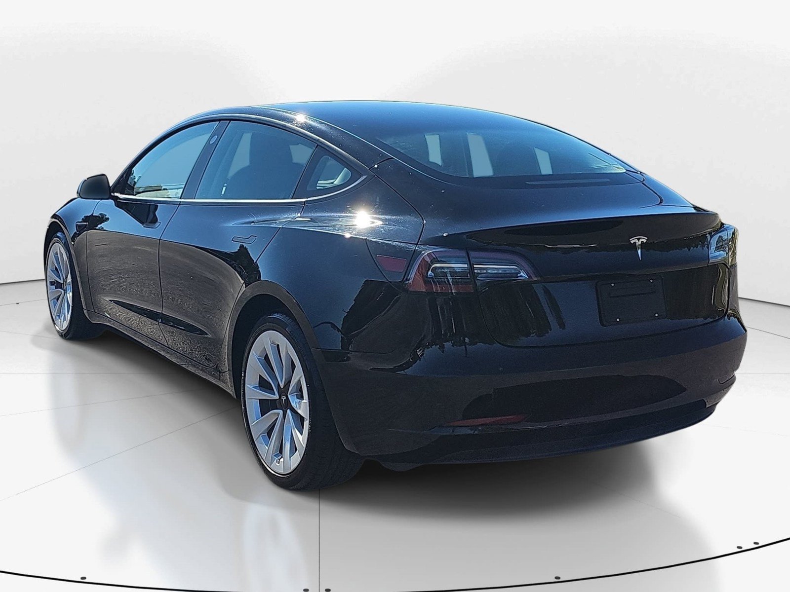 Used 2023 Tesla Model 3 Standard Range RWD image 6