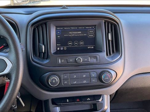 Used 2020 Chevrolet Colorado W/T w/ WT Convenience Package image 7