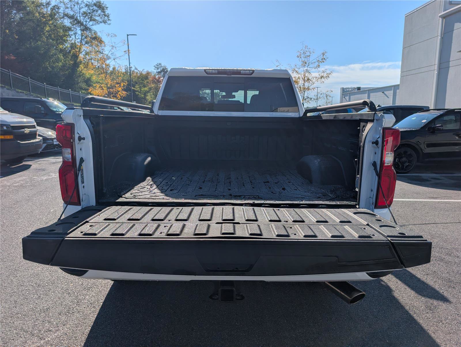 Used 2022 Chevrolet Silverado 2500 High Country w/ Safety Package II AWD/4WD image 15